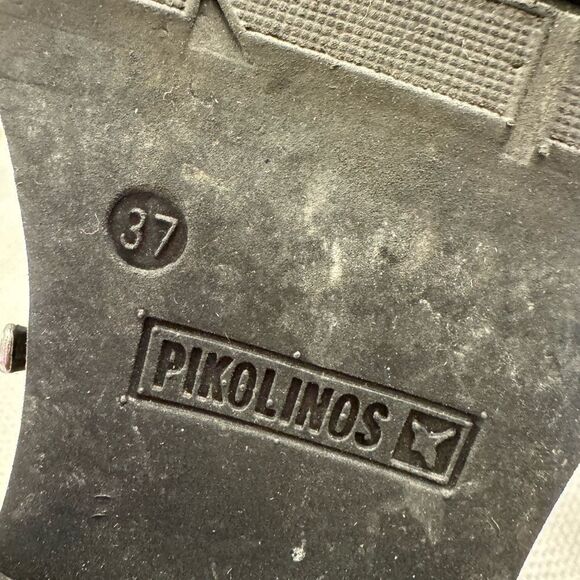 Pikolinos Leatger studded moto heel boots size 6.5 red stitching details biker - Picture 10 of 12